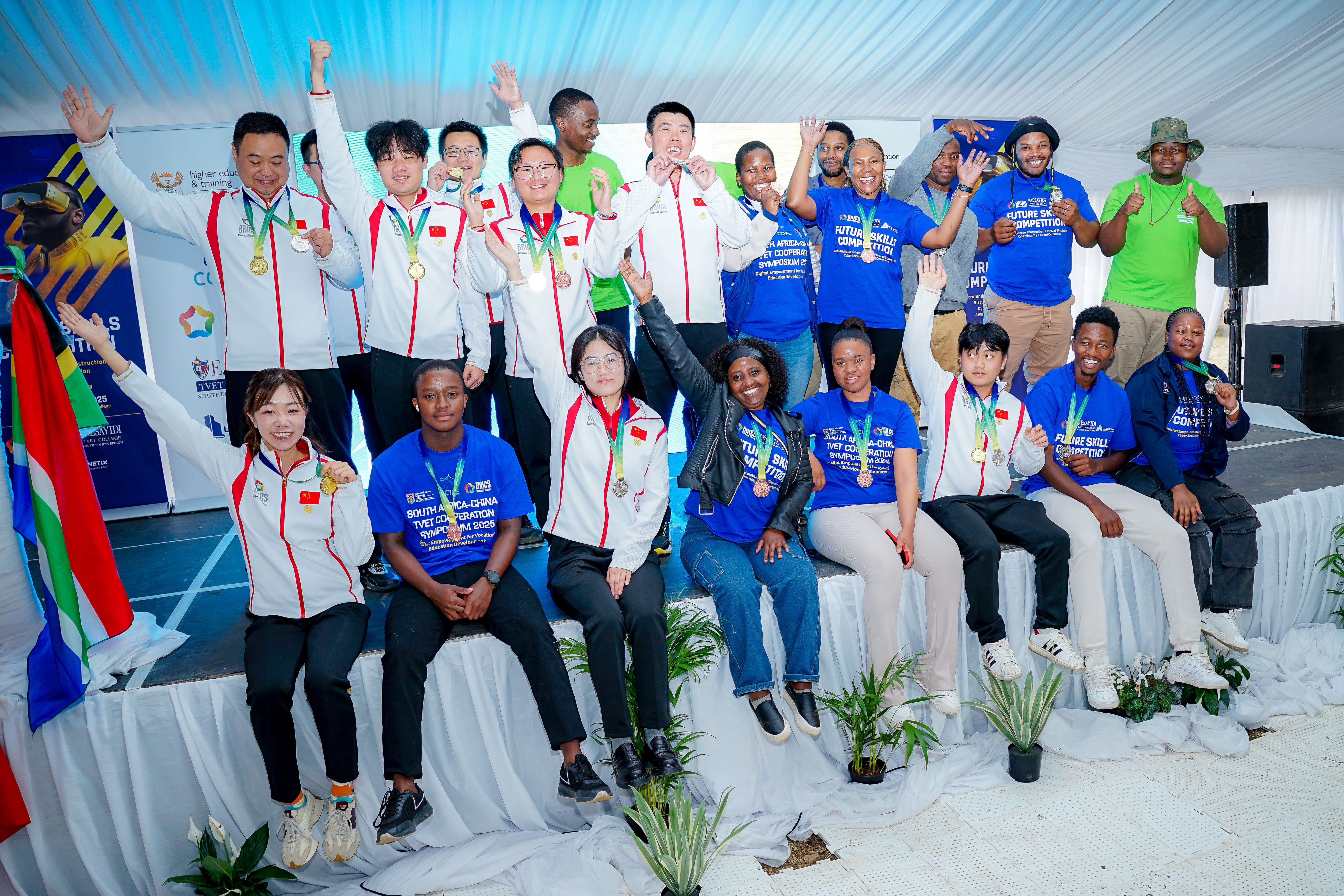 1761788364985714.jpeg 1.开头.jpeg